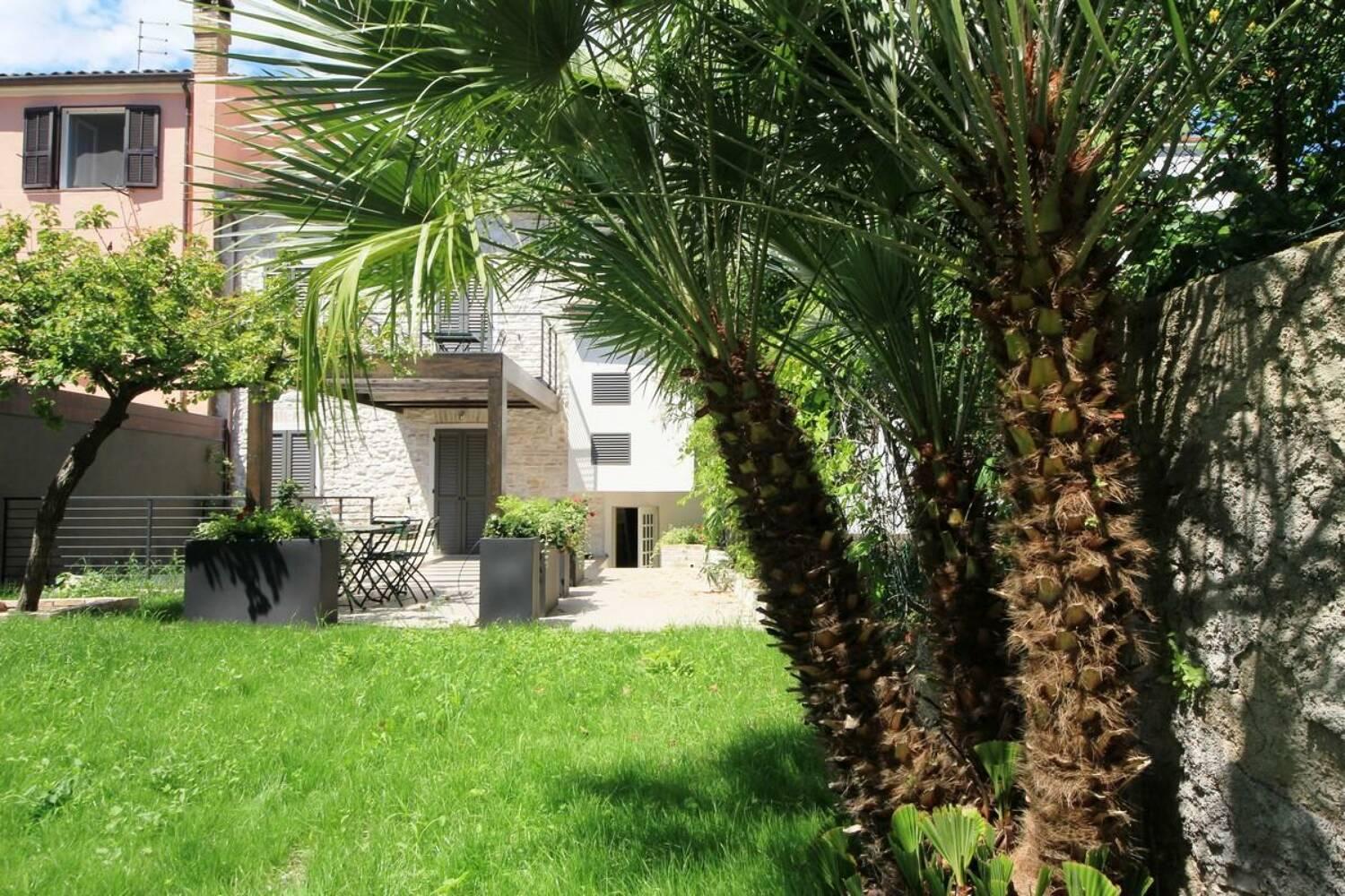 فندق Ral 7039 نومانا المظهر الخارجي الصورة